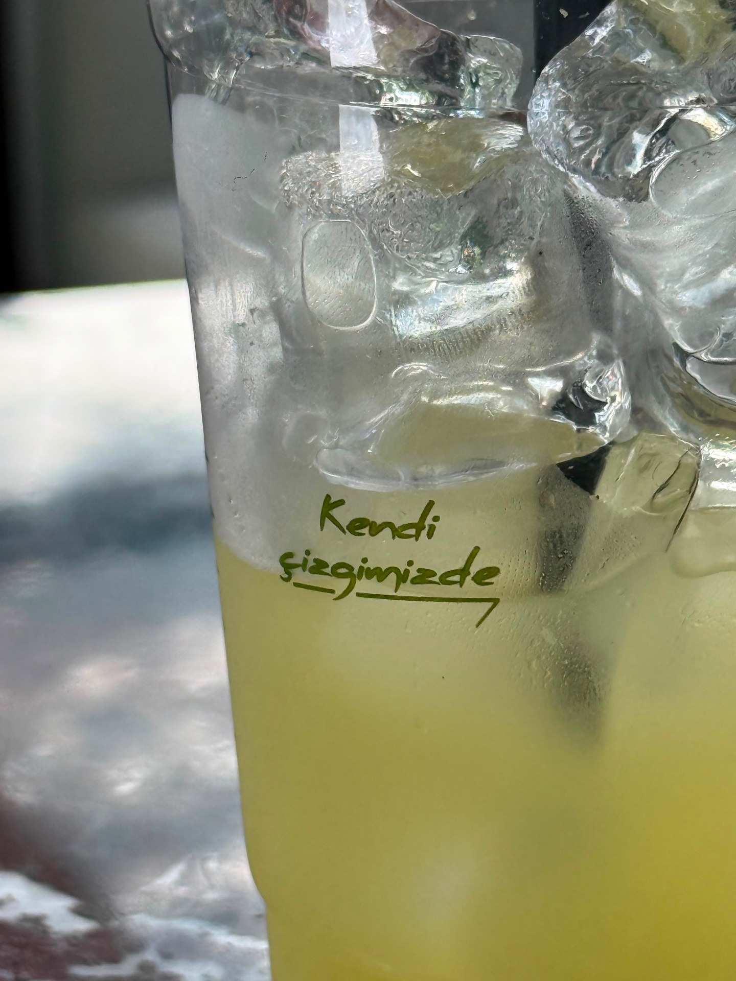 Kendi çizgimizde limonata